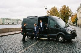 microavtobus-dlya-delegaciy